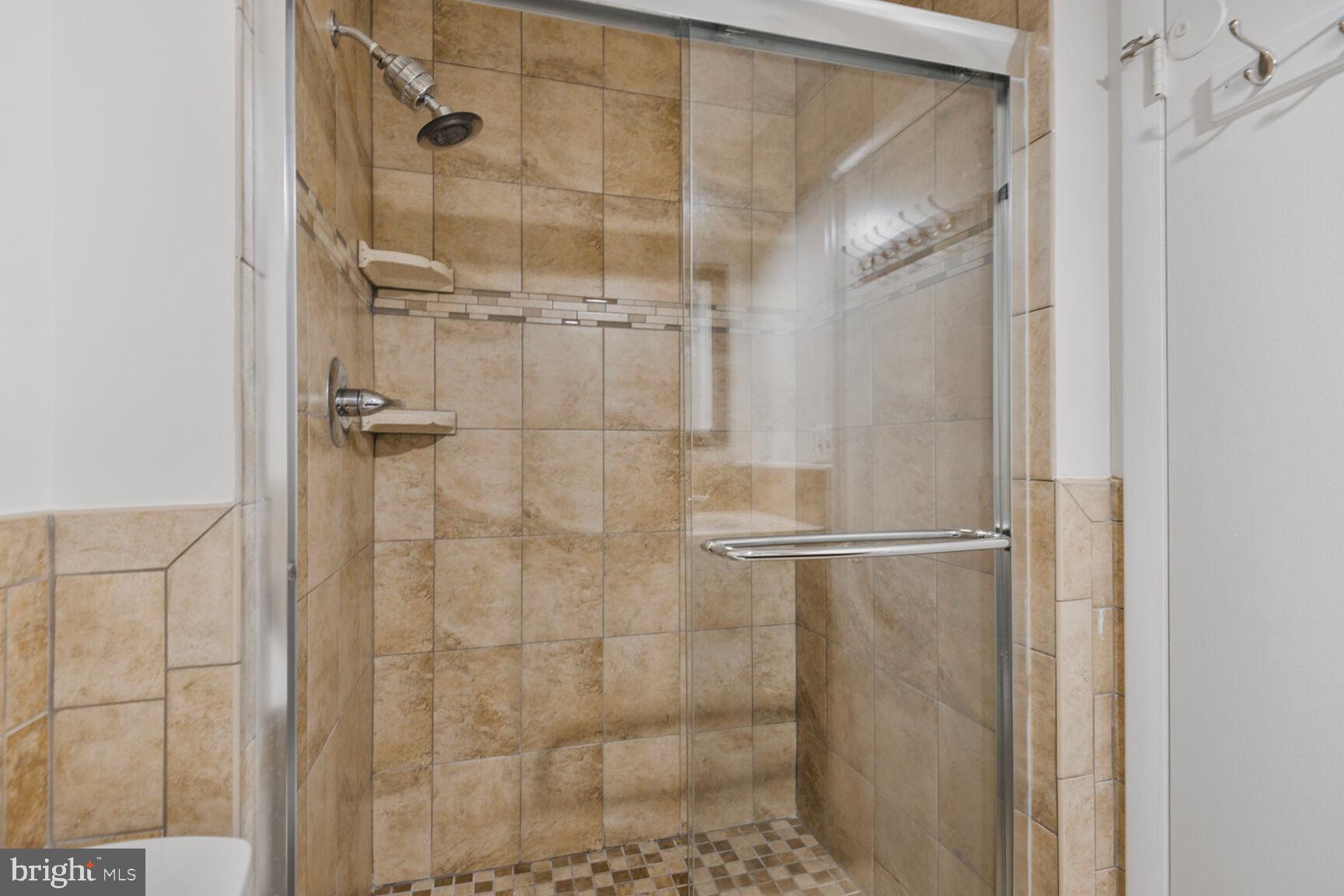 WESTVIEW AT BALLSTON METRO - Residential Lease