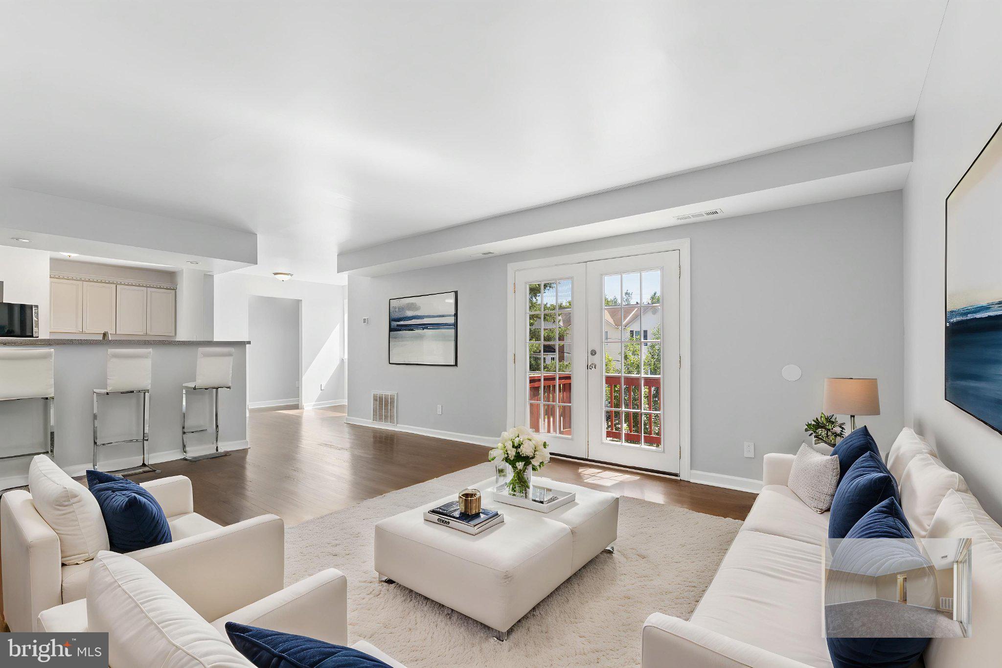 2506 MARKHAM LANE 4