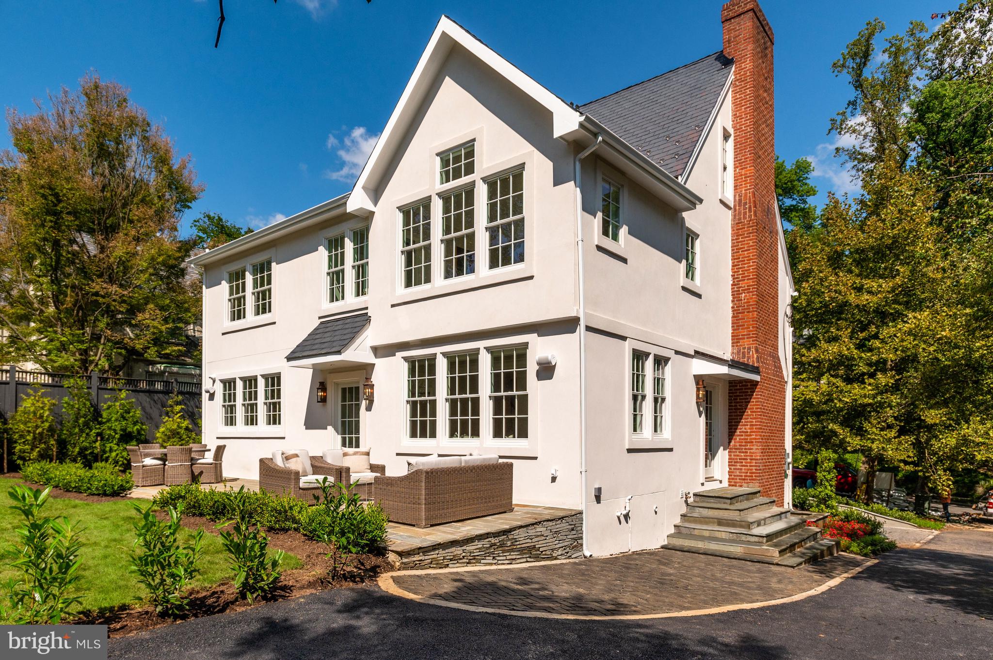 WESLEY HEIGHTS - Residential