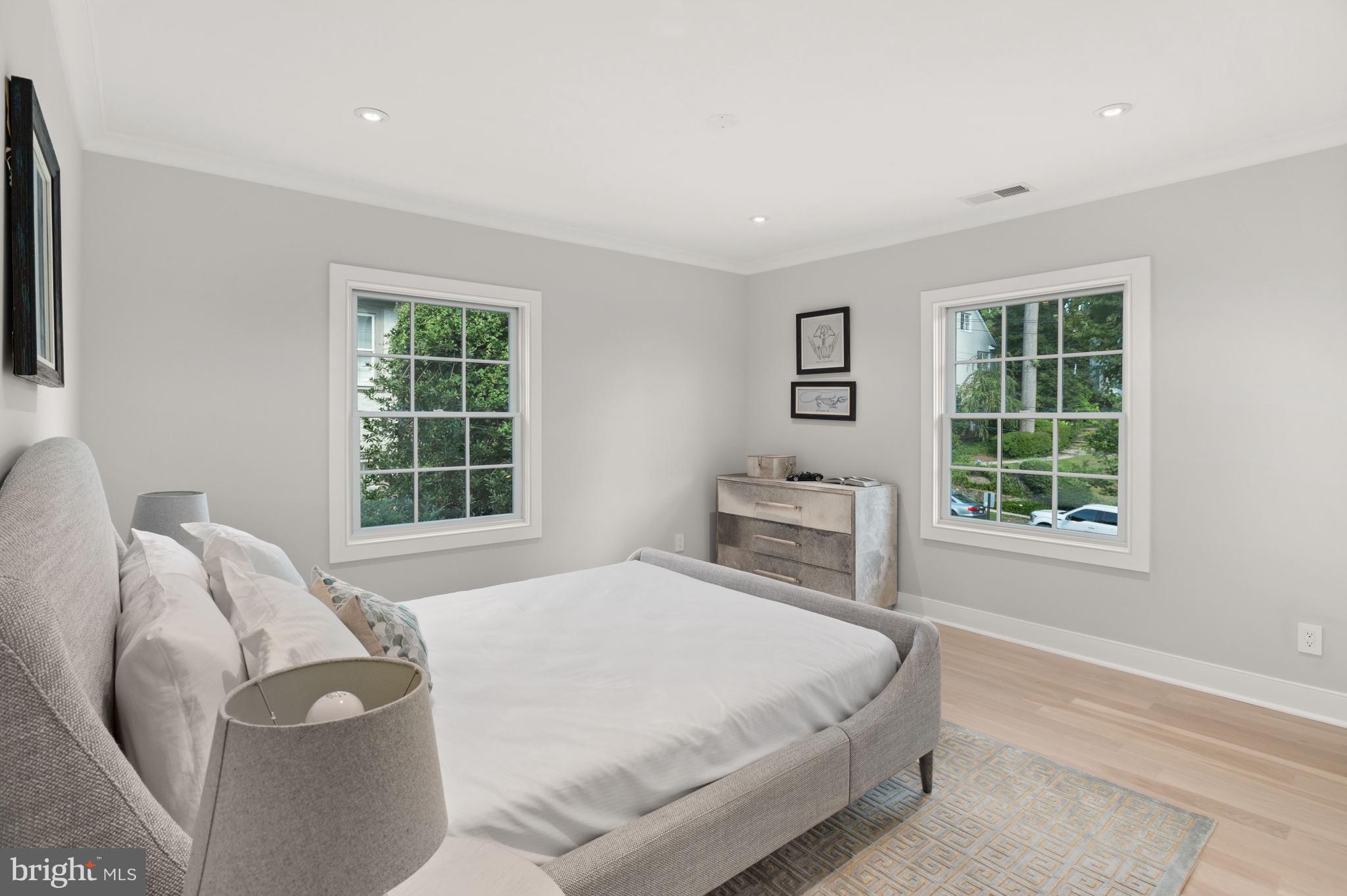 WESLEY HEIGHTS - Residential