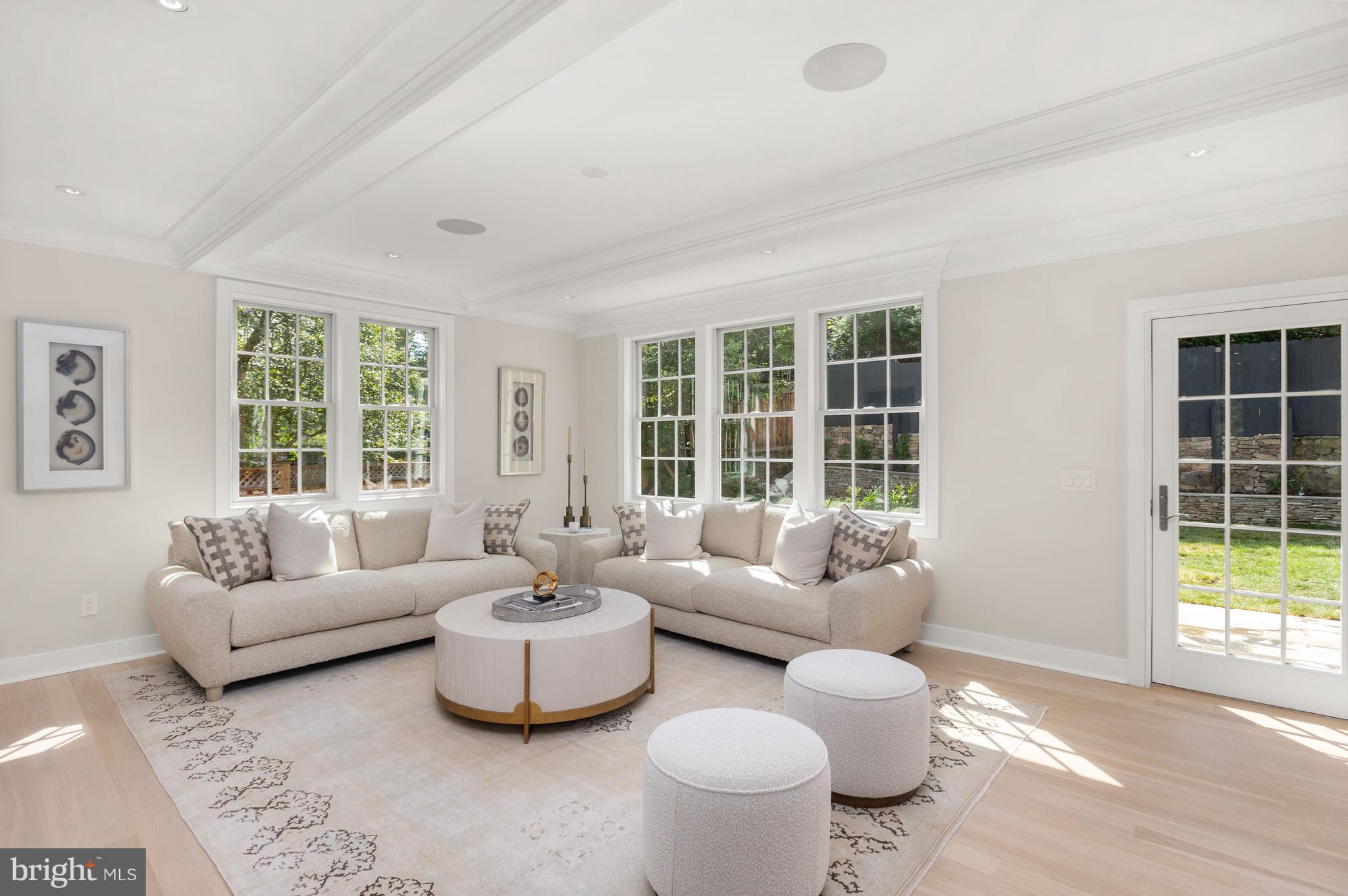 WESLEY HEIGHTS - Residential