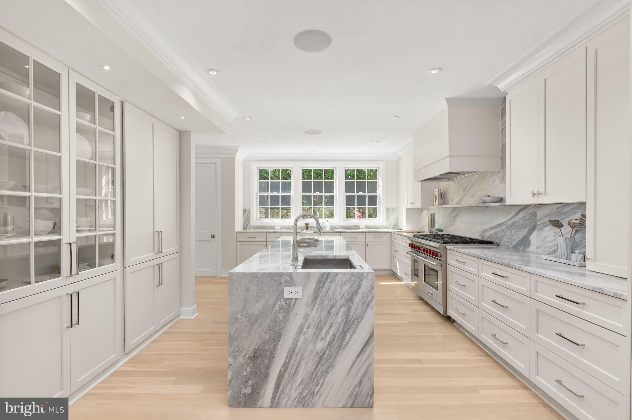 WESLEY HEIGHTS - Residential