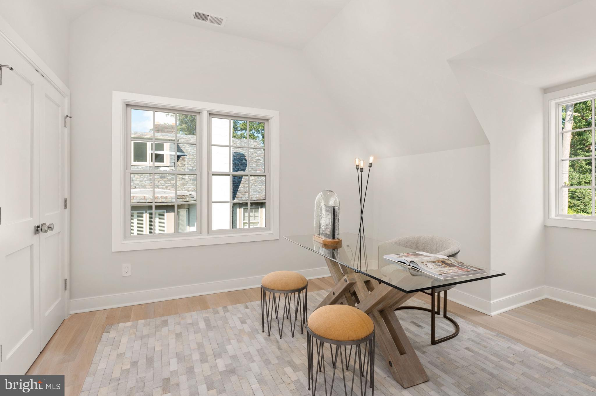 WESLEY HEIGHTS - Residential