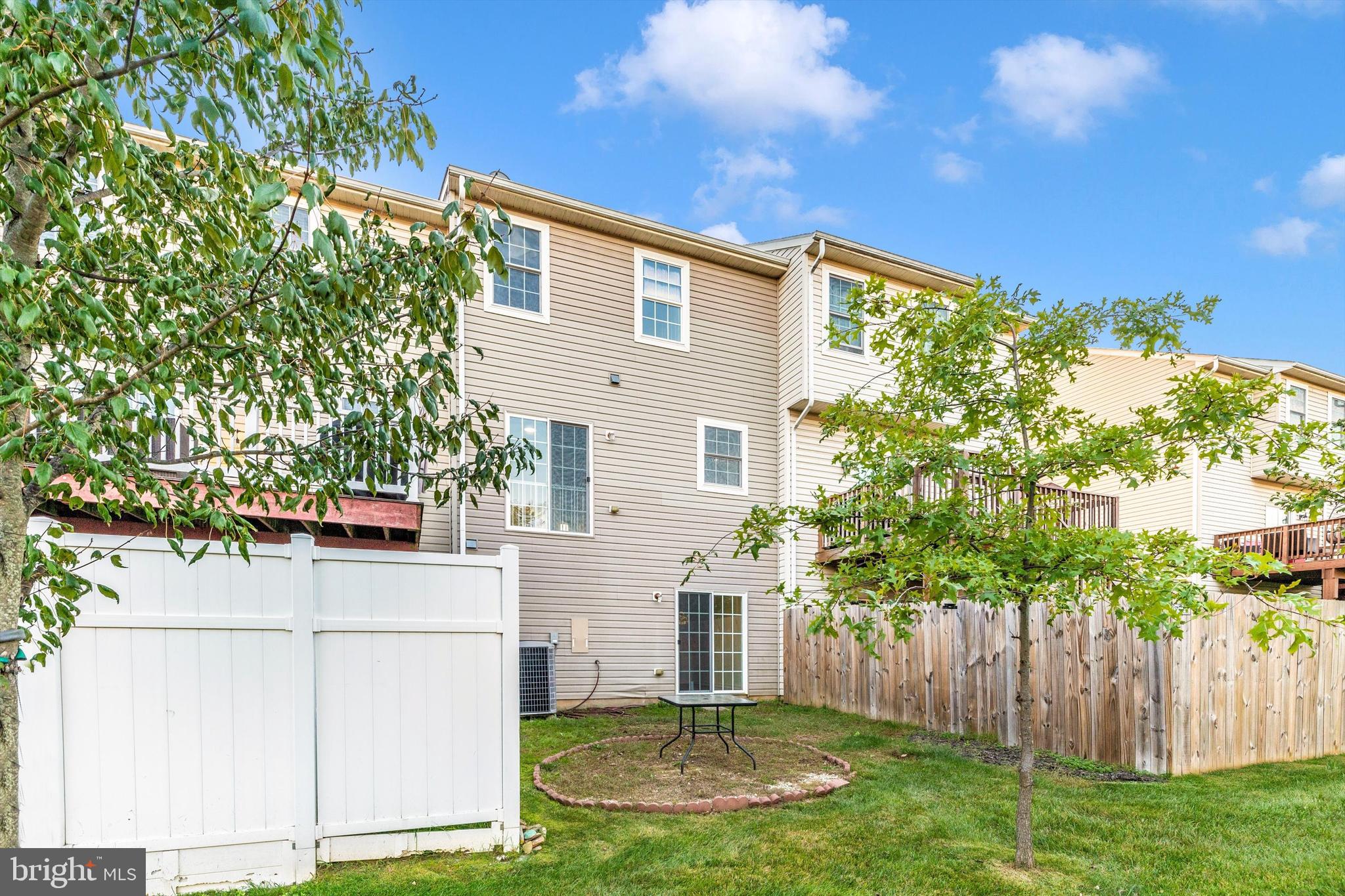 SENECA RIDGE - Residential