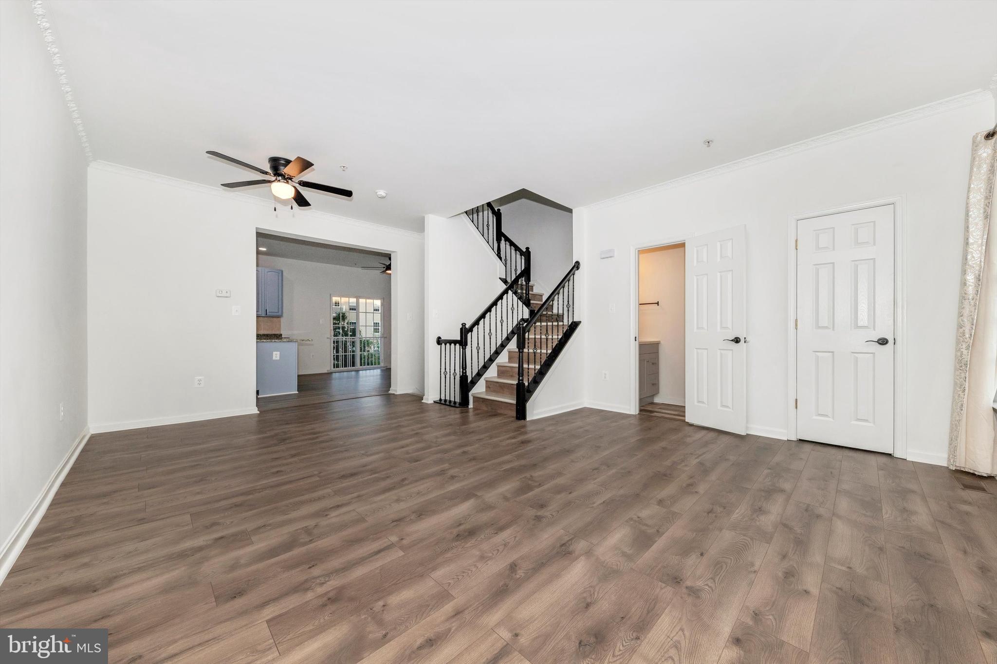 SENECA RIDGE - Residential