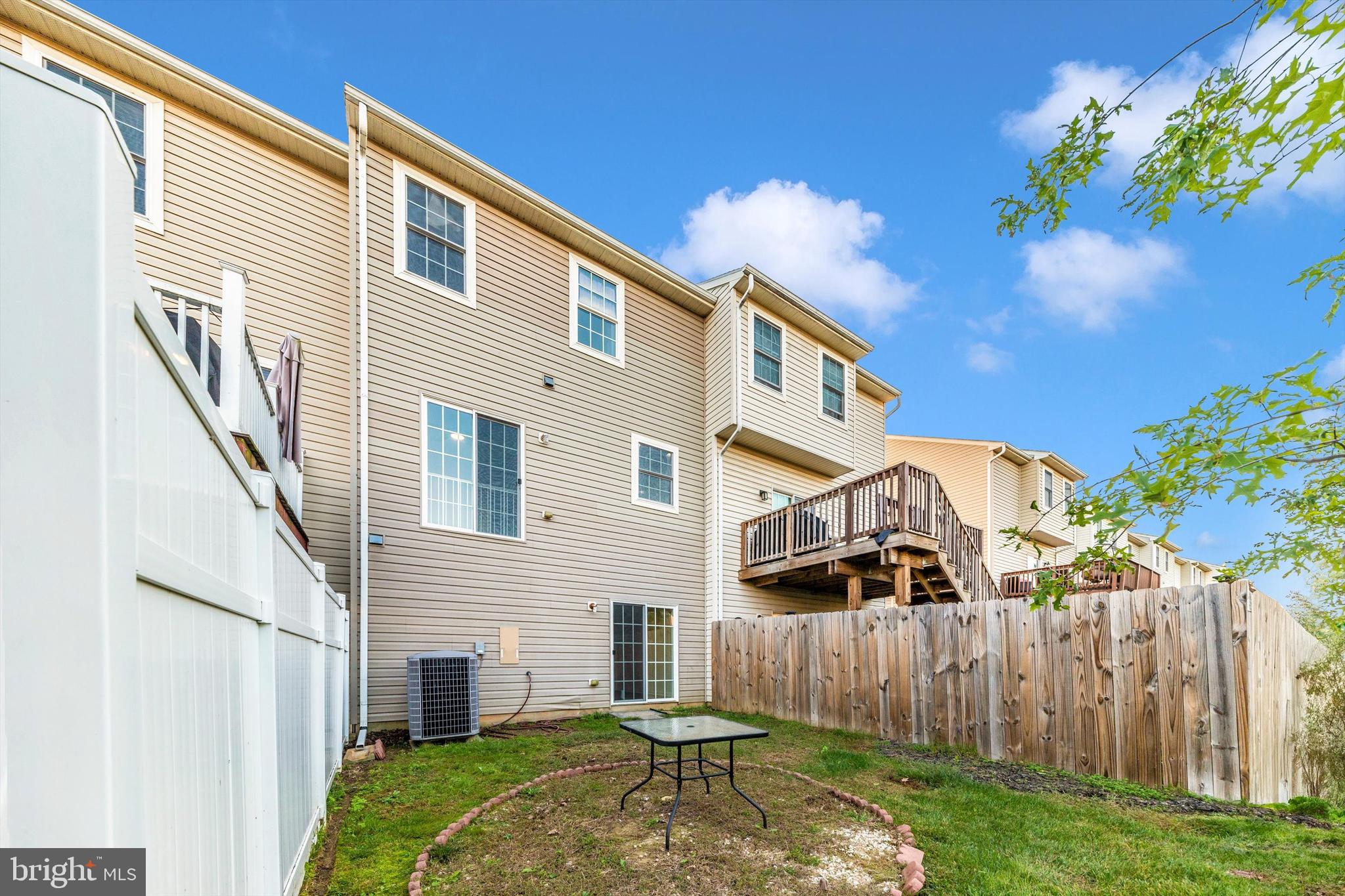 SENECA RIDGE - Residential