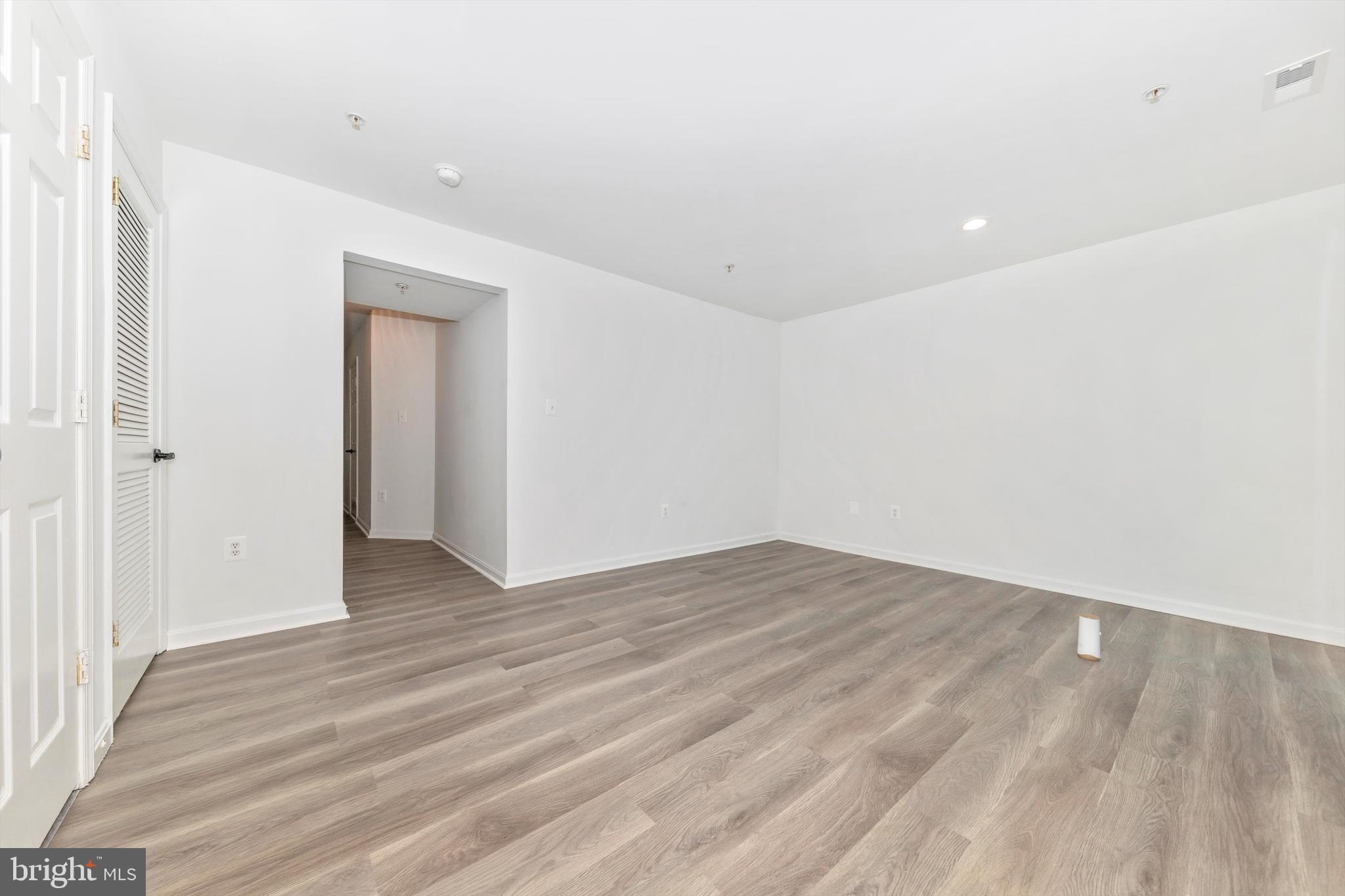 SENECA RIDGE - Residential