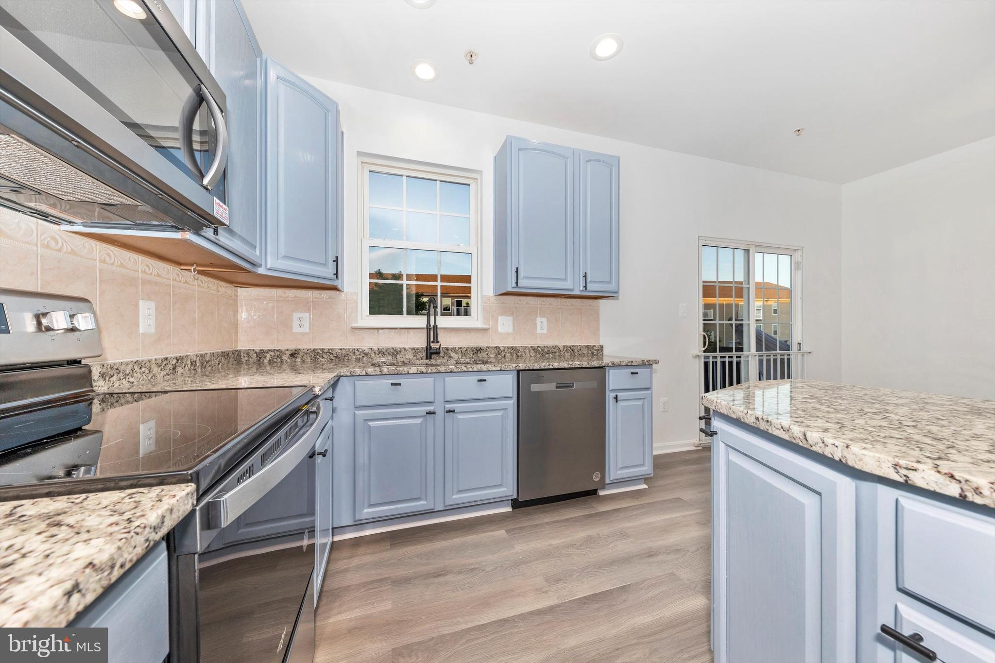 SENECA RIDGE - Residential