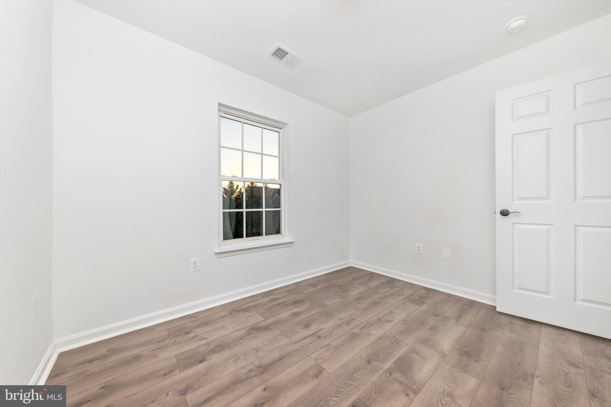 SENECA RIDGE - Residential