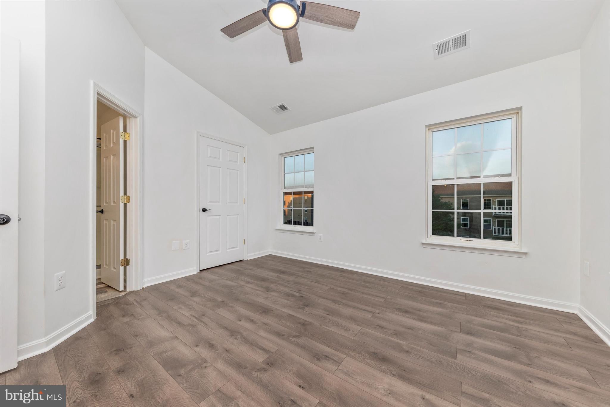 SENECA RIDGE - Residential