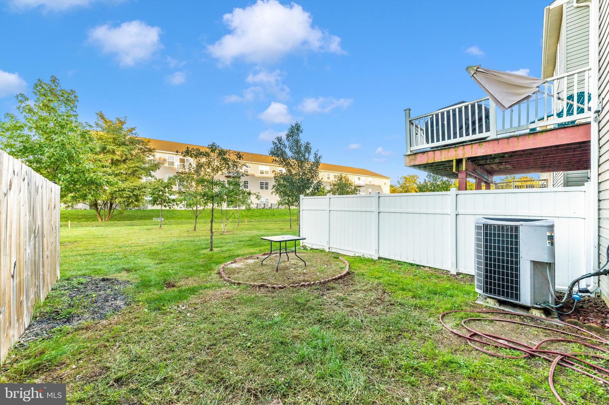 SENECA RIDGE - Residential