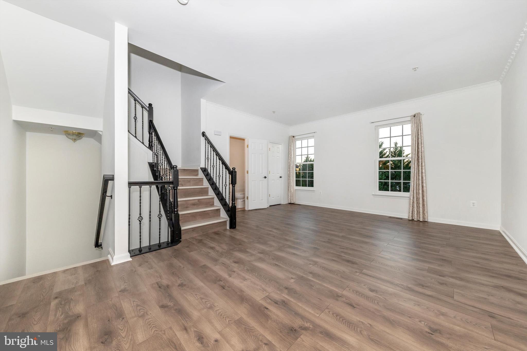 SENECA RIDGE - Residential