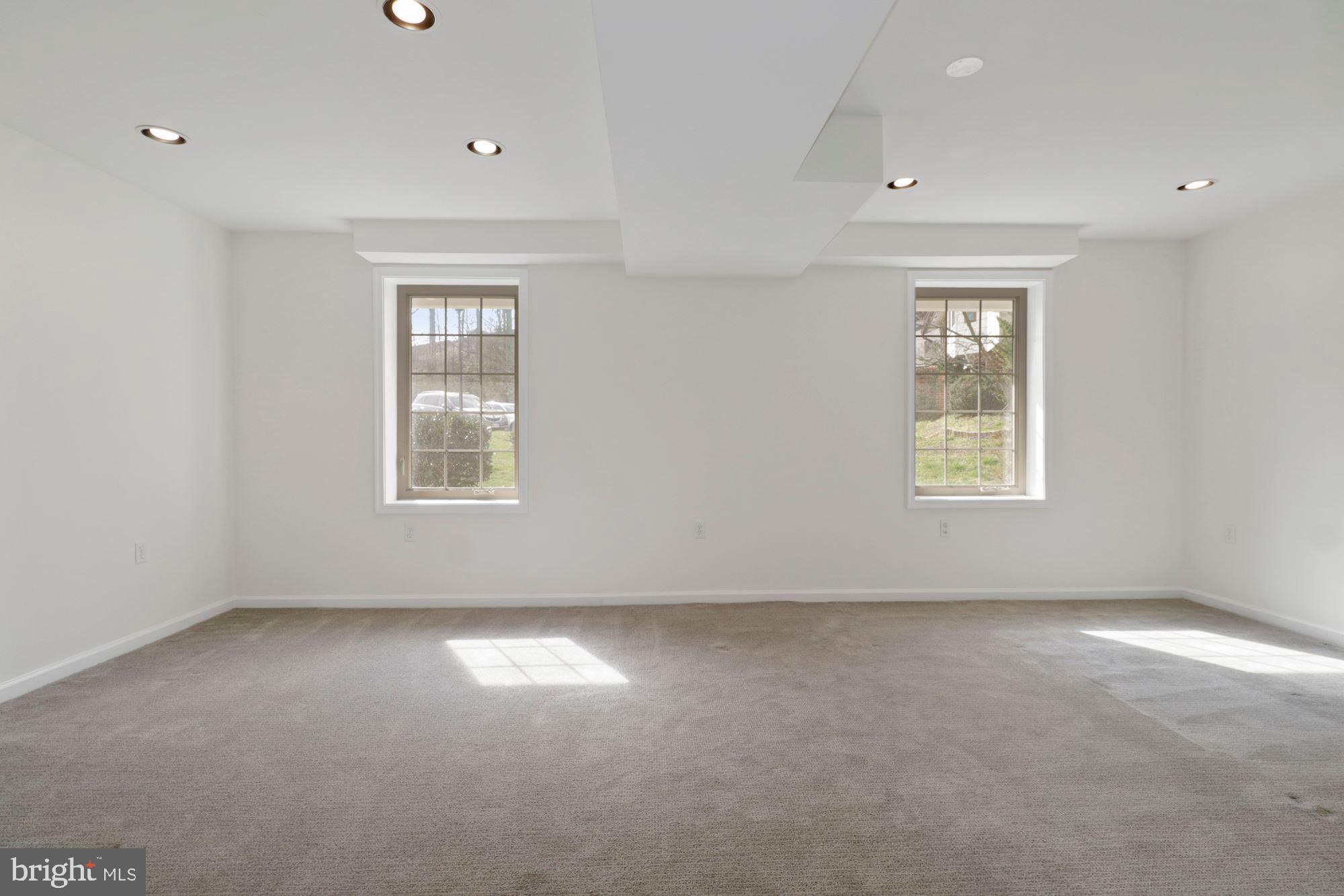 TYSONS GREEN - Residential