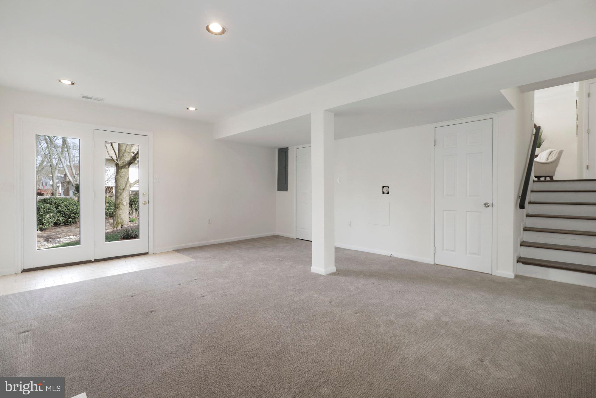 TYSONS GREEN - Residential