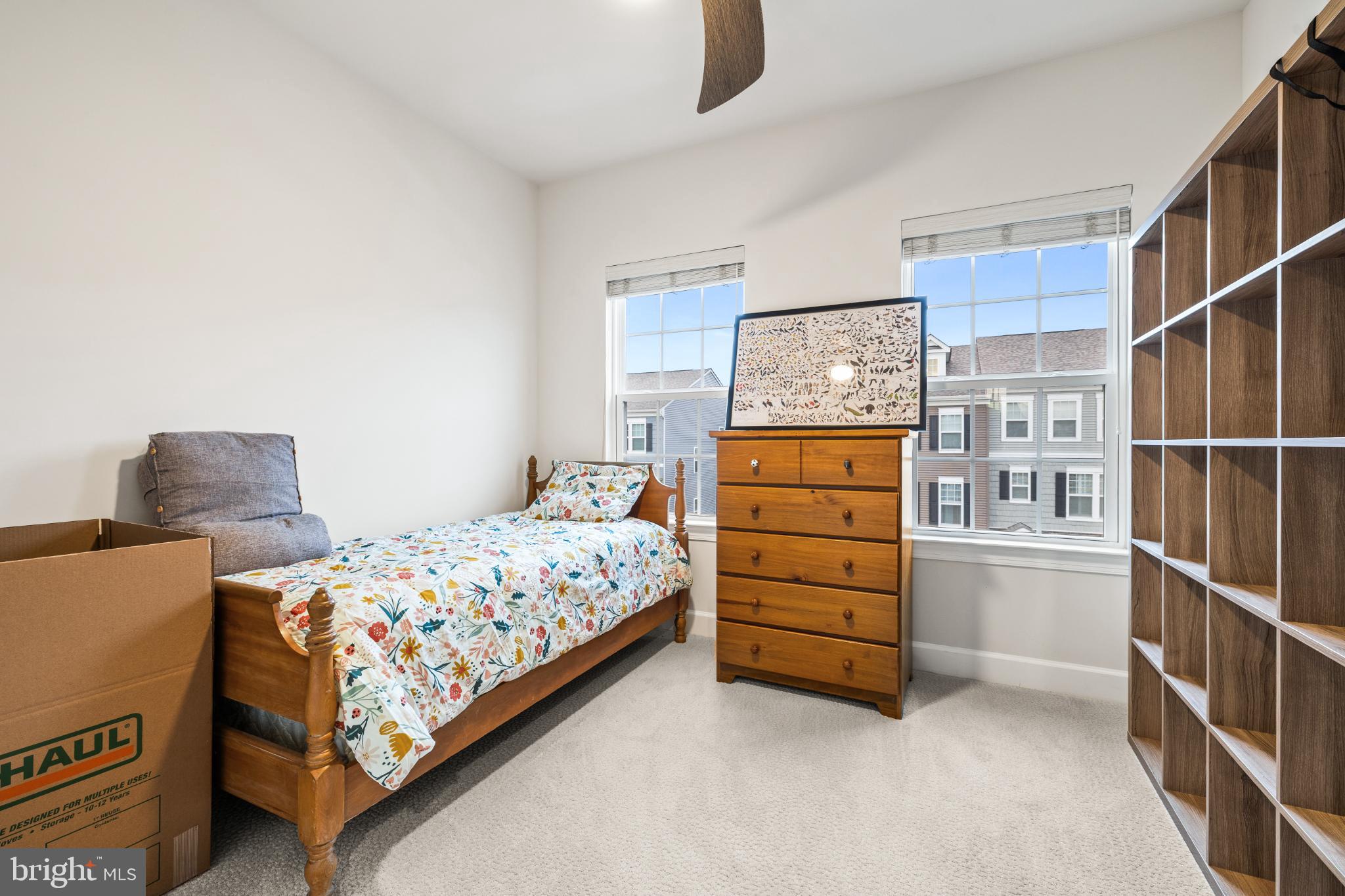 BRADLEY SQUARE - Residential