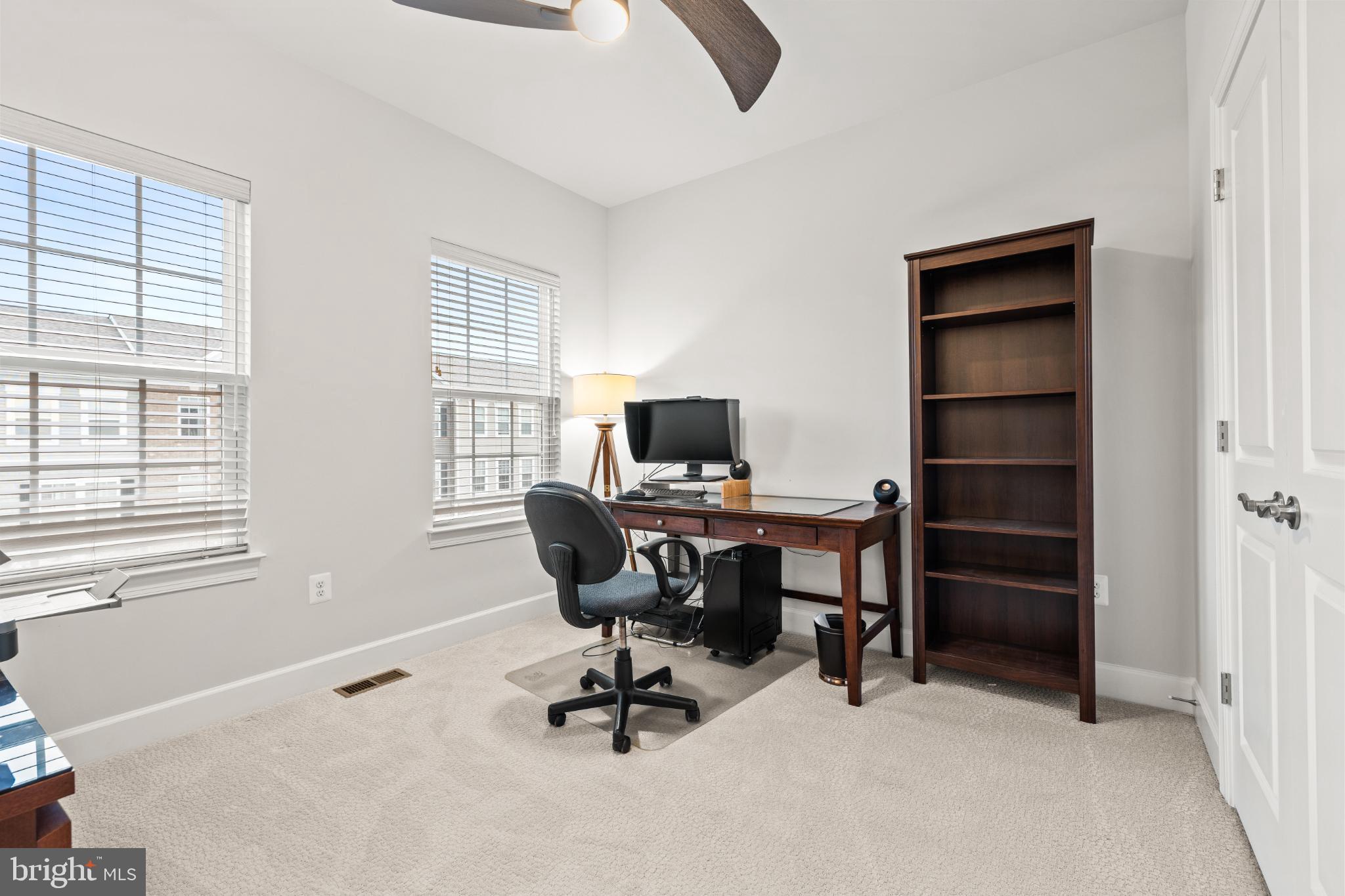 BRADLEY SQUARE - Residential