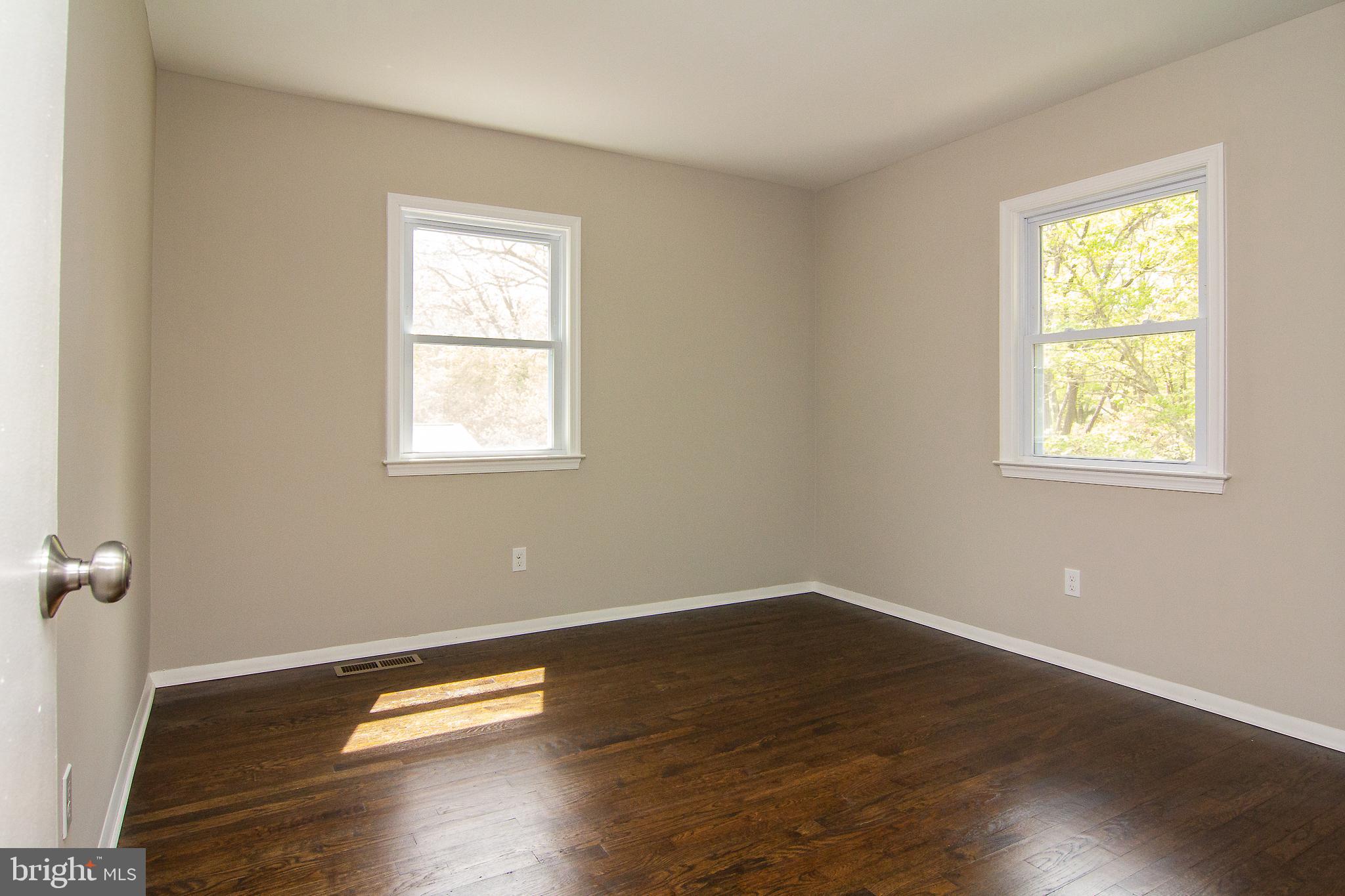 ROLLING VIEW - Residential