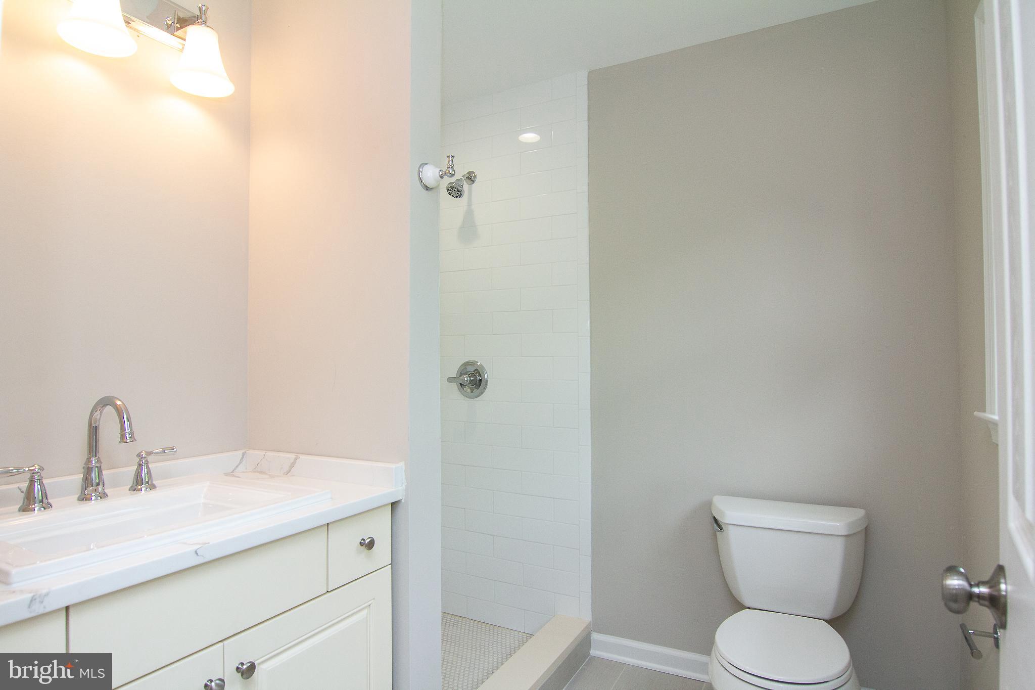 ROLLING VIEW - Residential