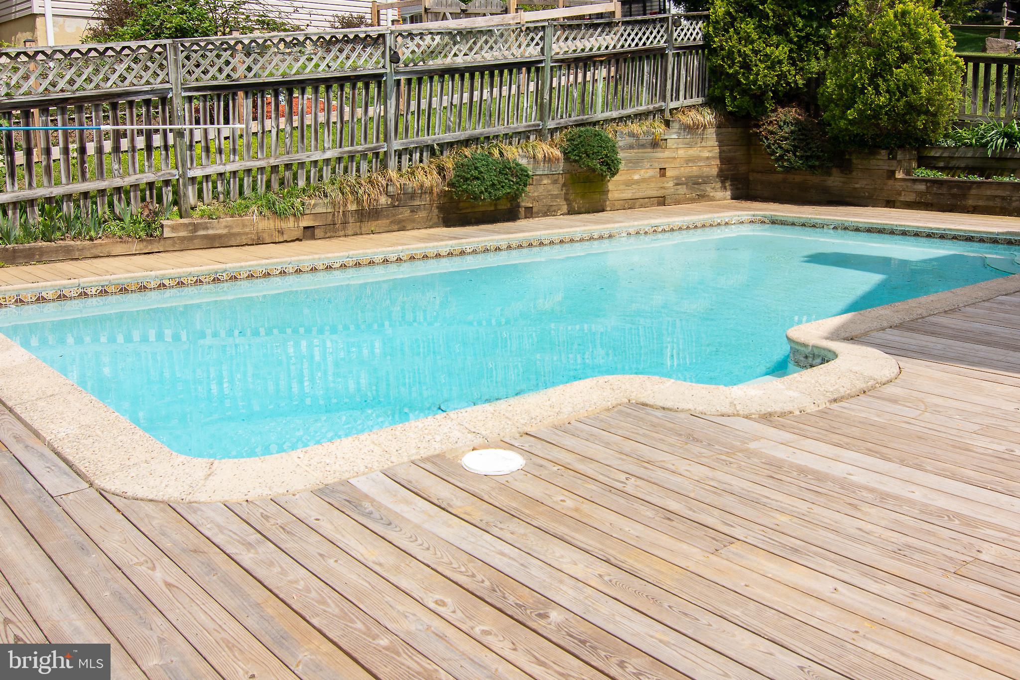 ROLLING VIEW - Residential