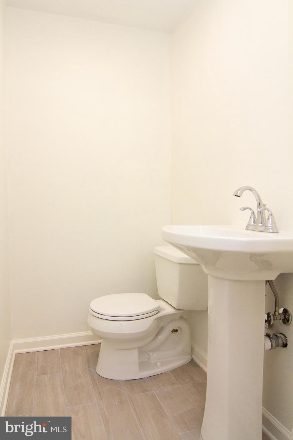 ROLLING VIEW - Residential