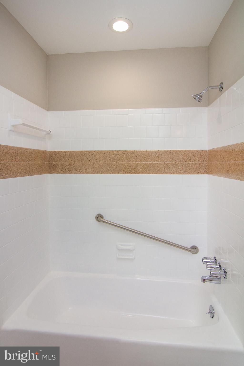 ROLLING VIEW - Residential