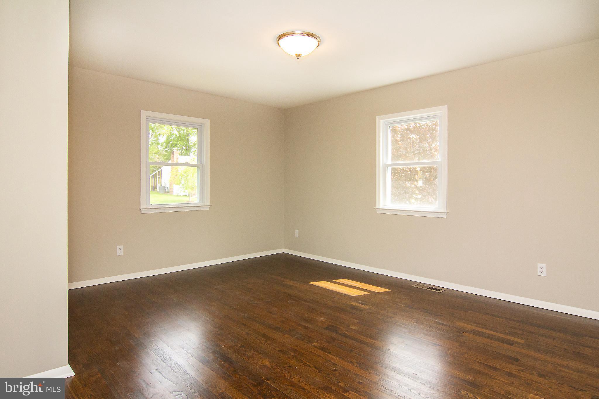 ROLLING VIEW - Residential