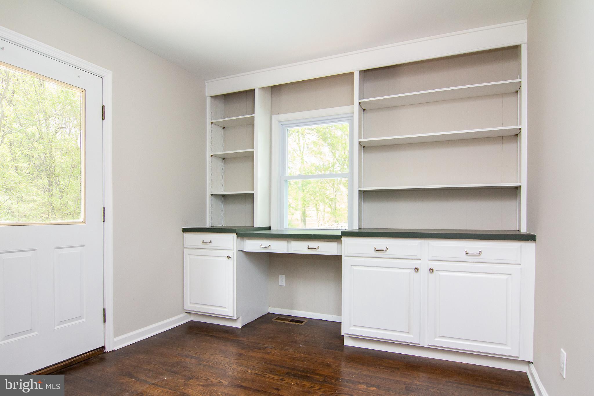 ROLLING VIEW - Residential