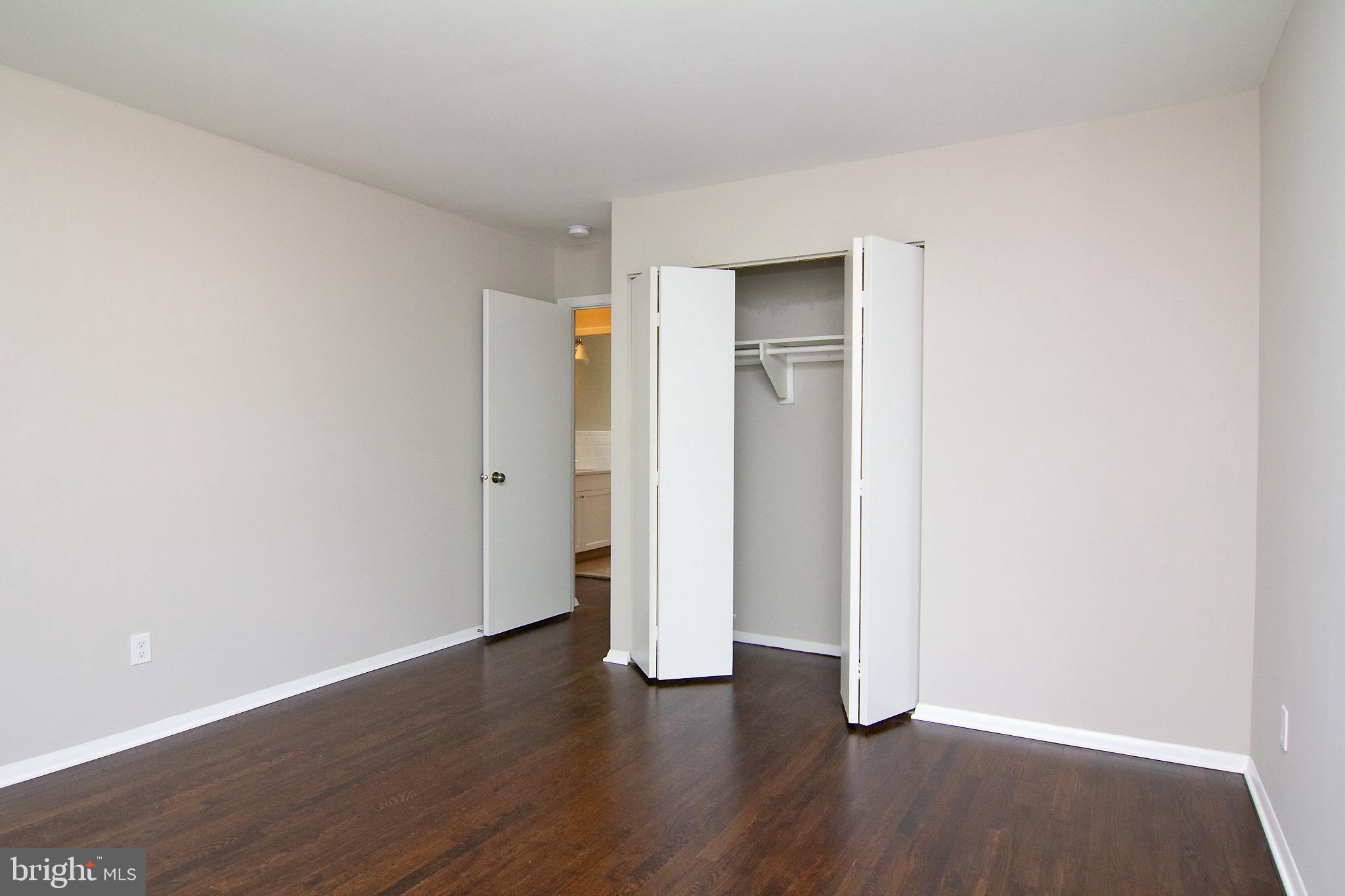 ROLLING VIEW - Residential