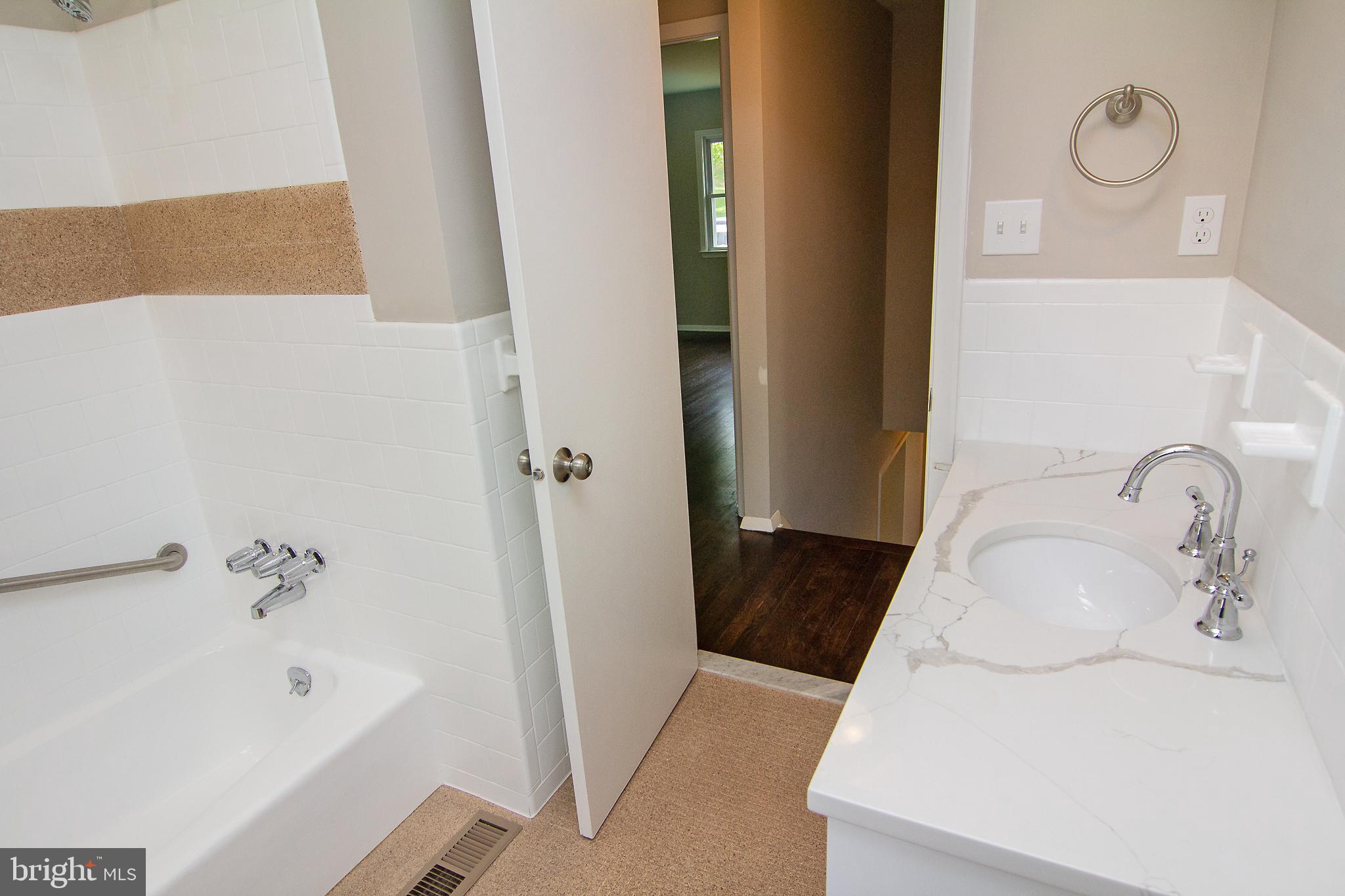 ROLLING VIEW - Residential