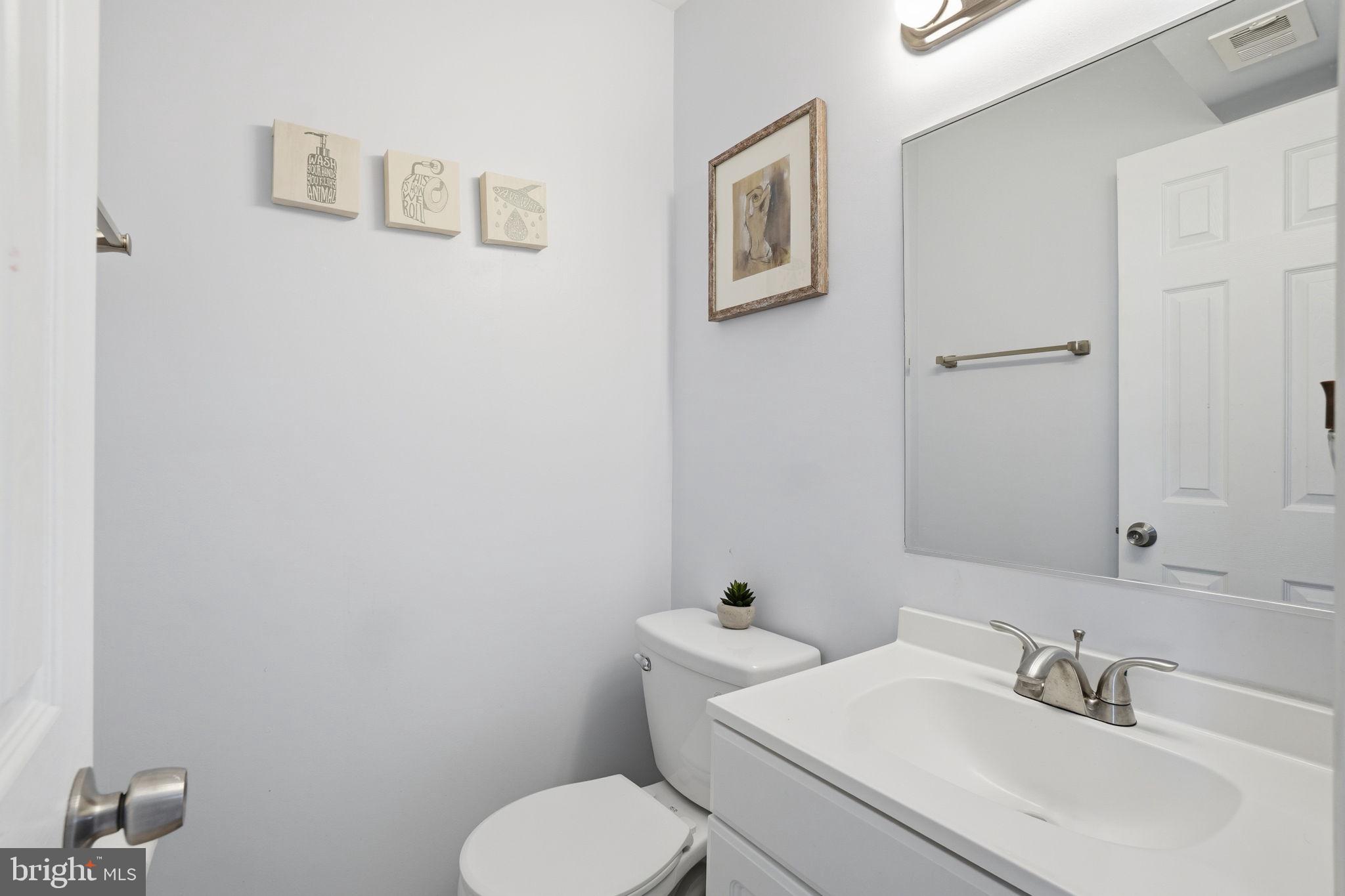 KEENE MILL WOODS - Residential Lease