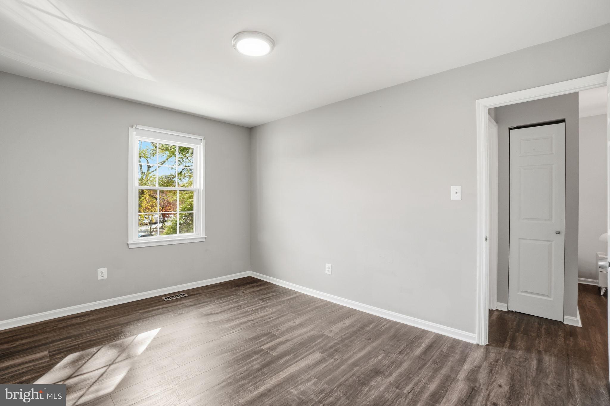 KEENE MILL WOODS - Residential Lease