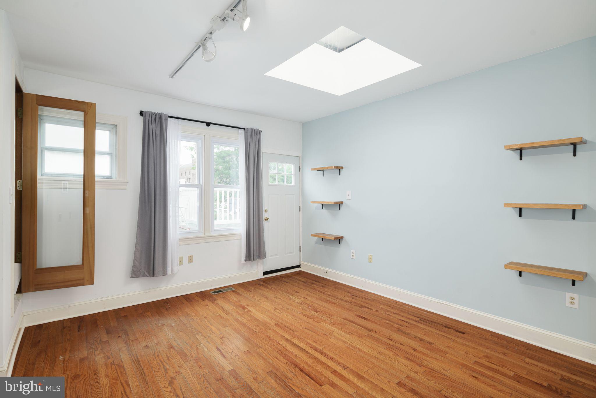 ART MUSEUM AREA - Residential