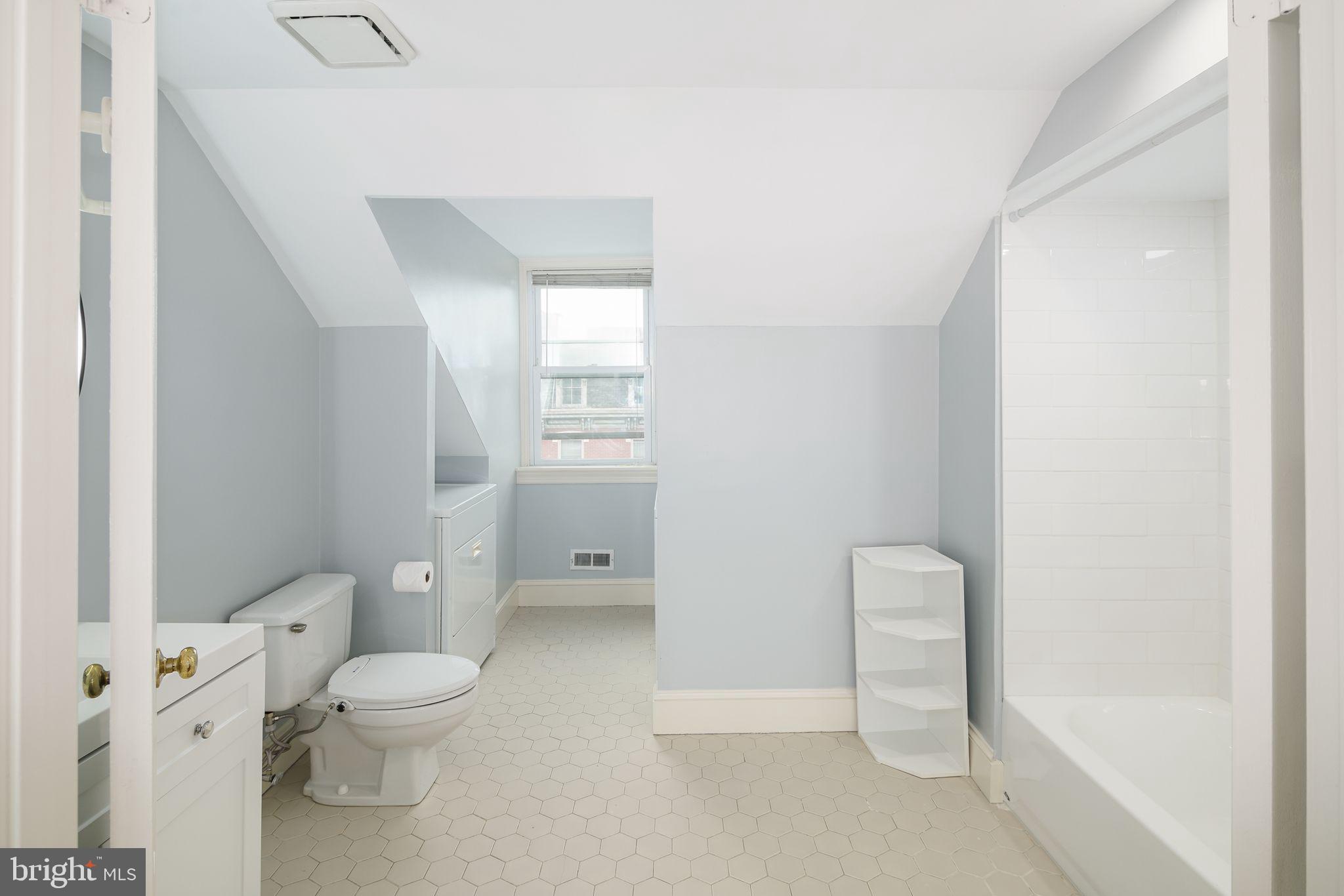 ART MUSEUM AREA - Residential