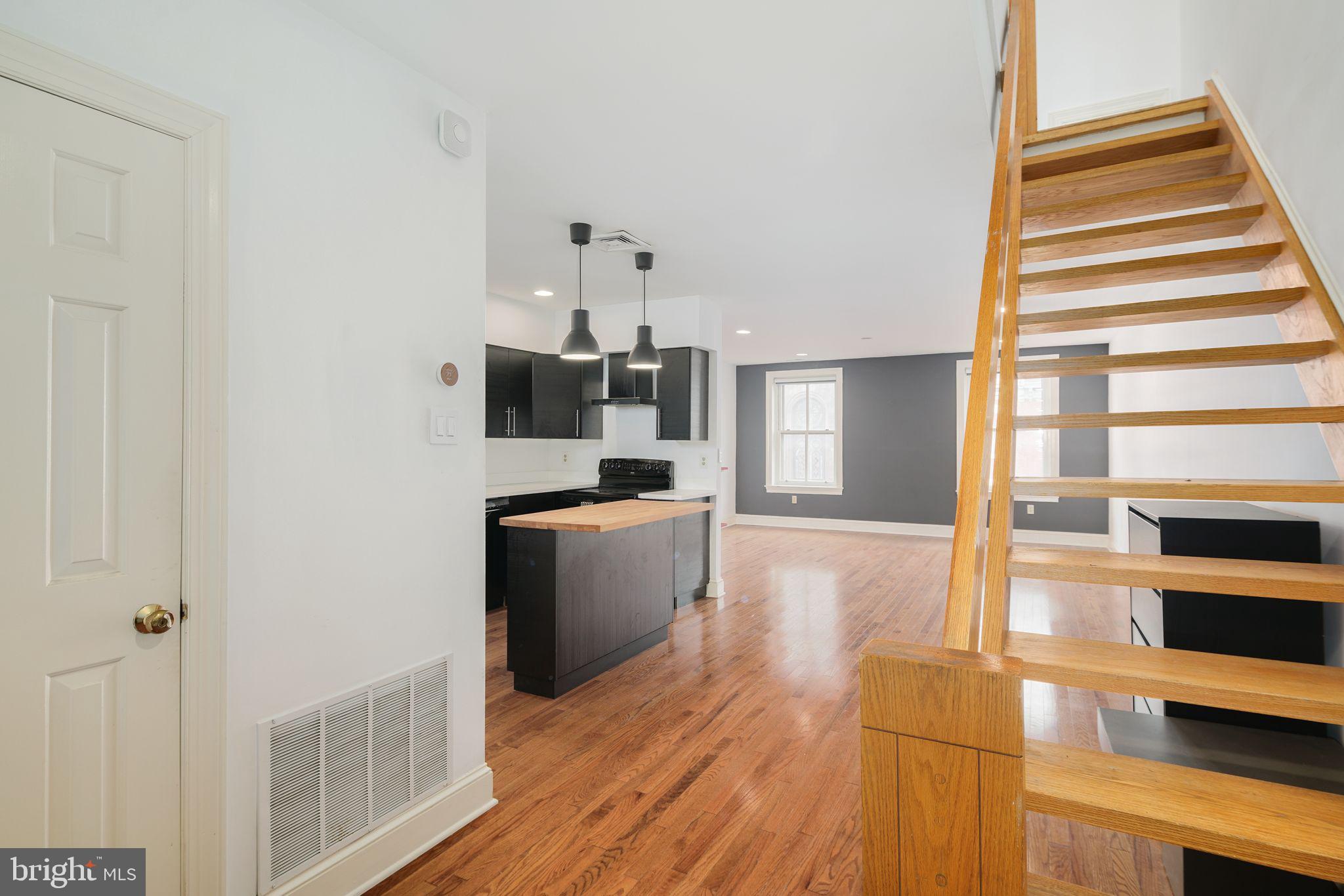 ART MUSEUM AREA - Residential