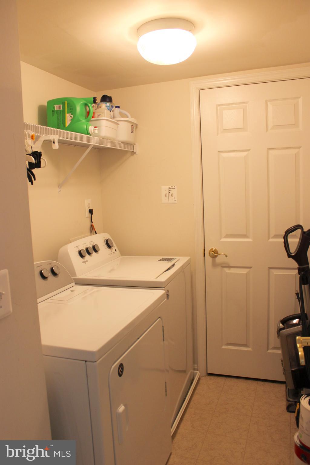 MARKET CENTER CONDOMINIUM - Residential Lease