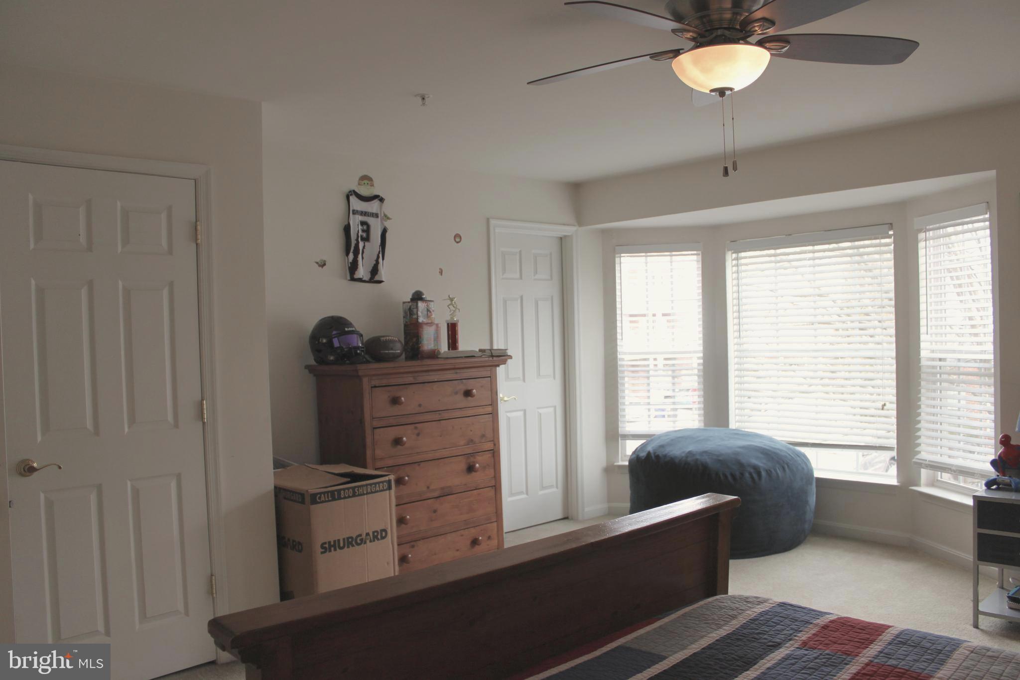 MARKET CENTER CONDOMINIUM - Residential Lease