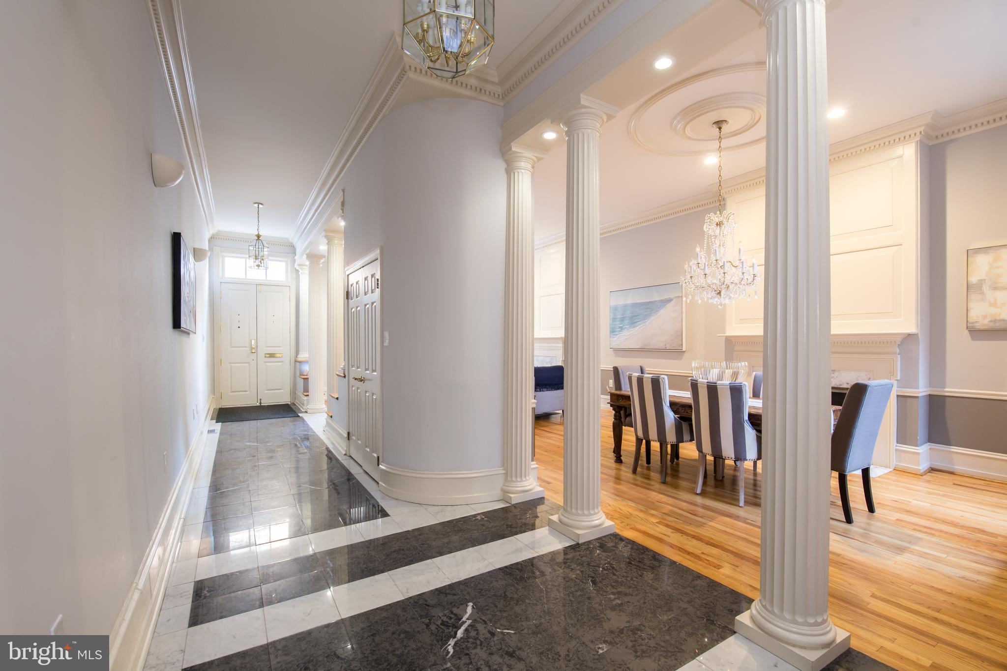 SOCIETY HILL - Residential