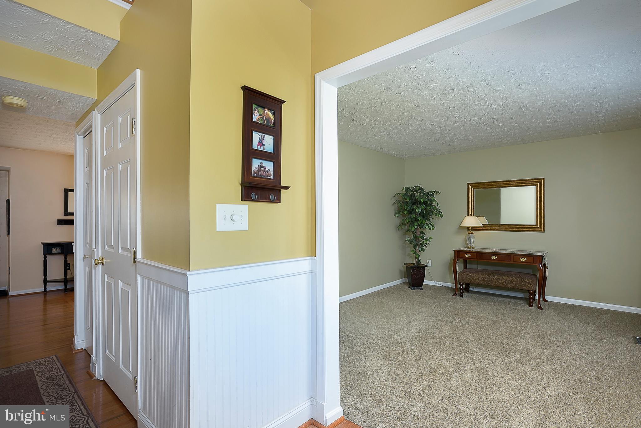 FOX CHASE - Residential