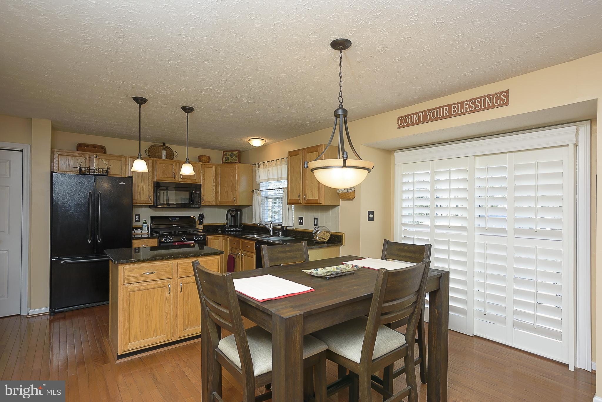 FOX CHASE - Residential