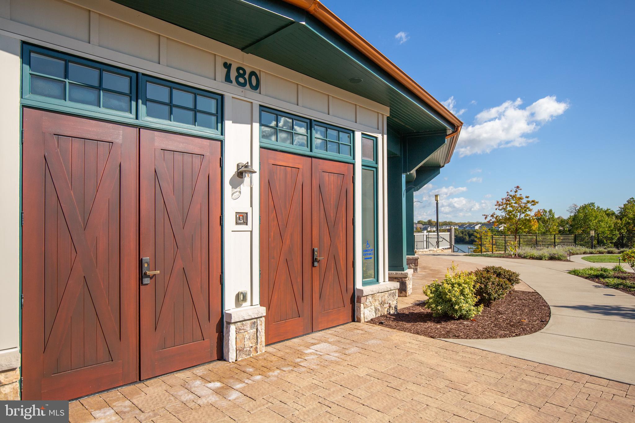 SHENANDOAH - Residential