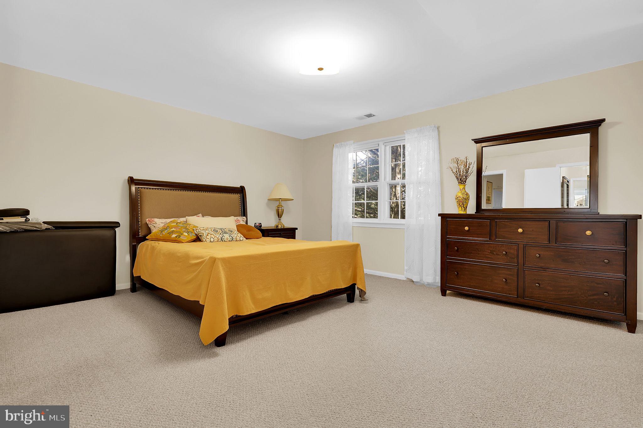 STEDWICK TOWNHOUSES - Residential