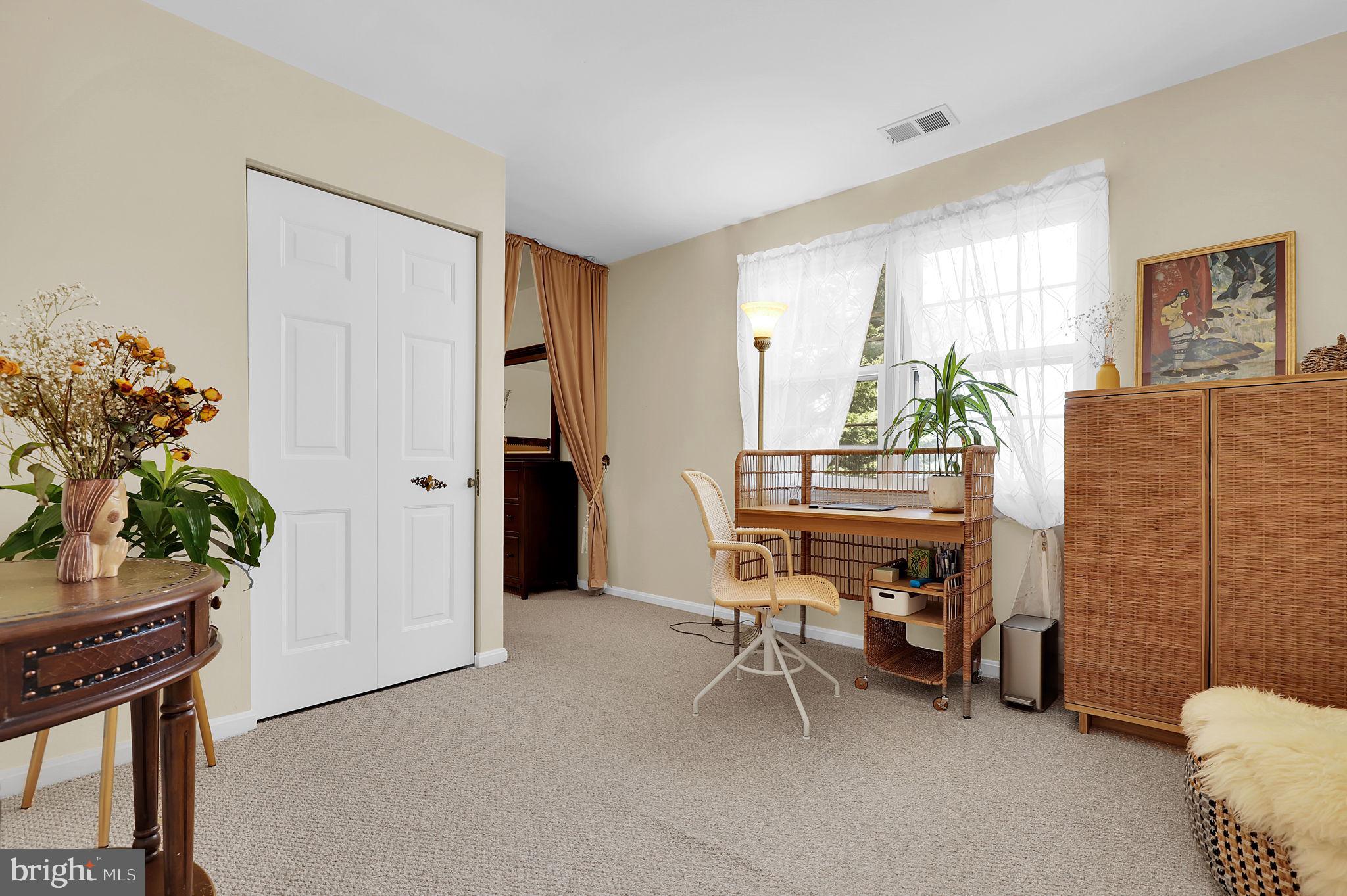 STEDWICK TOWNHOUSES - Residential