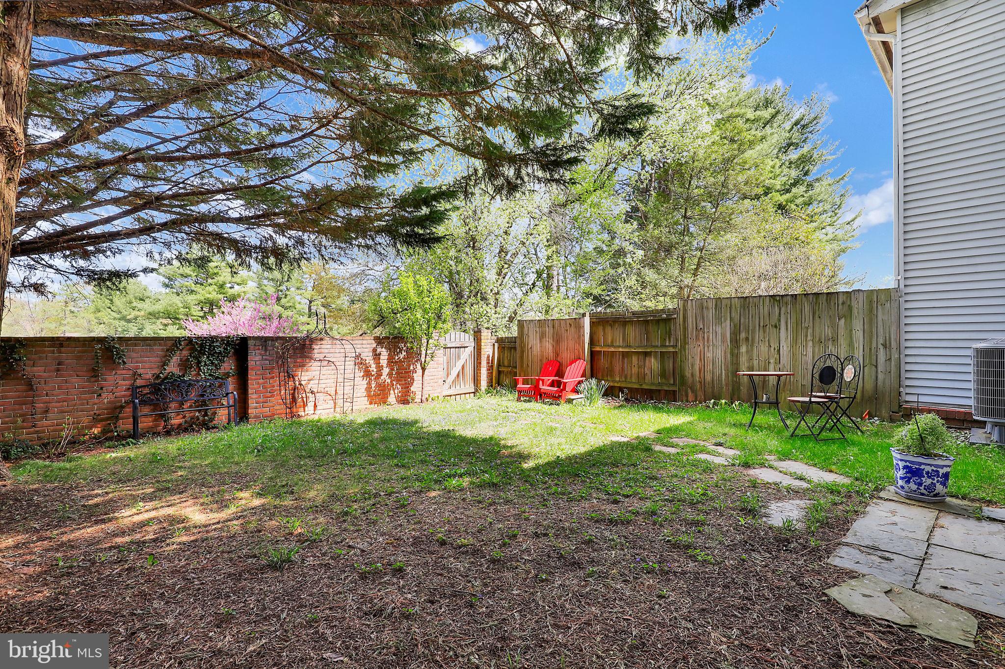 STEDWICK TOWNHOUSES - Residential
