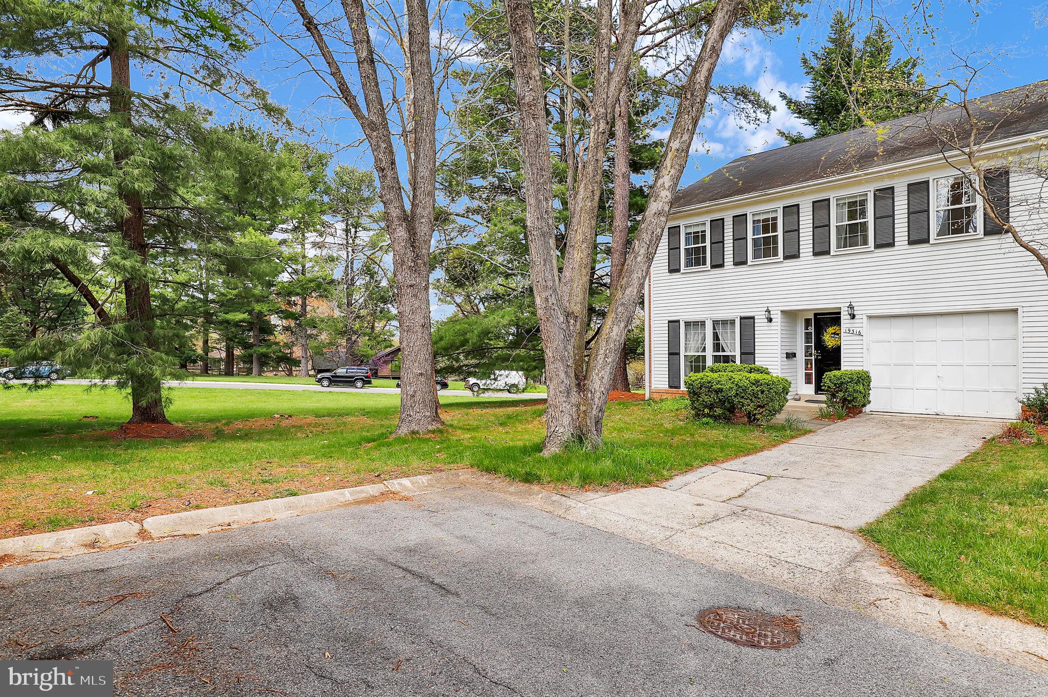 STEDWICK TOWNHOUSES - Residential