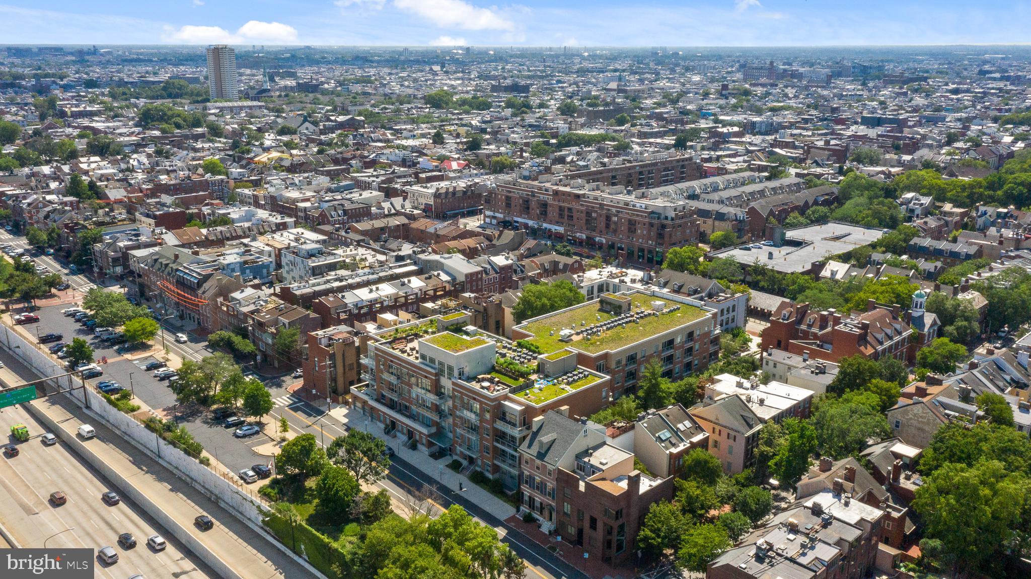 SOCIETY HILL - Residential