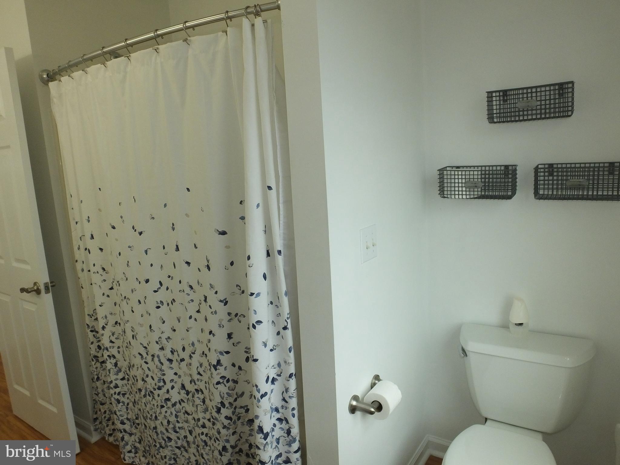 FISHING CREEK/HOOPERS ISLAND - Residential