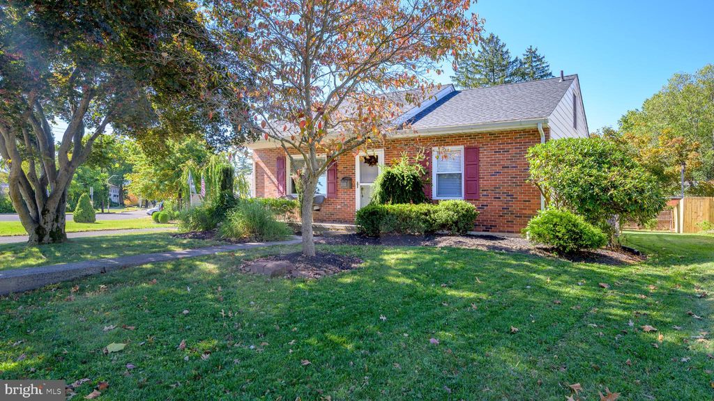 Photo of 232 S 10th St, QUAKERTOWN, PA 18951 (MLS # PABU2107310)