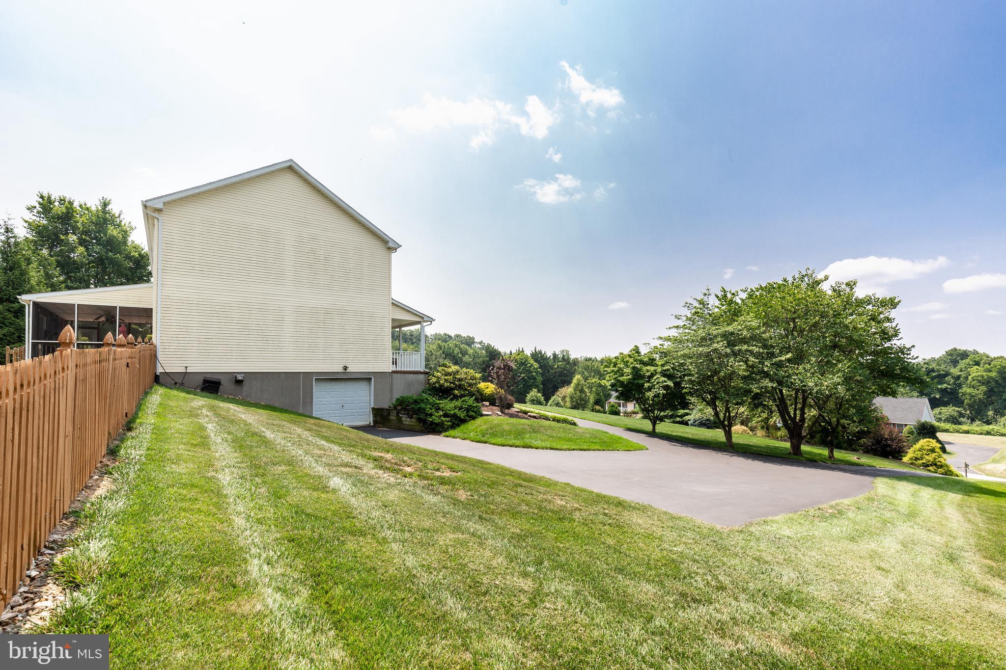 BER-HAR HEIGHTS - Residential