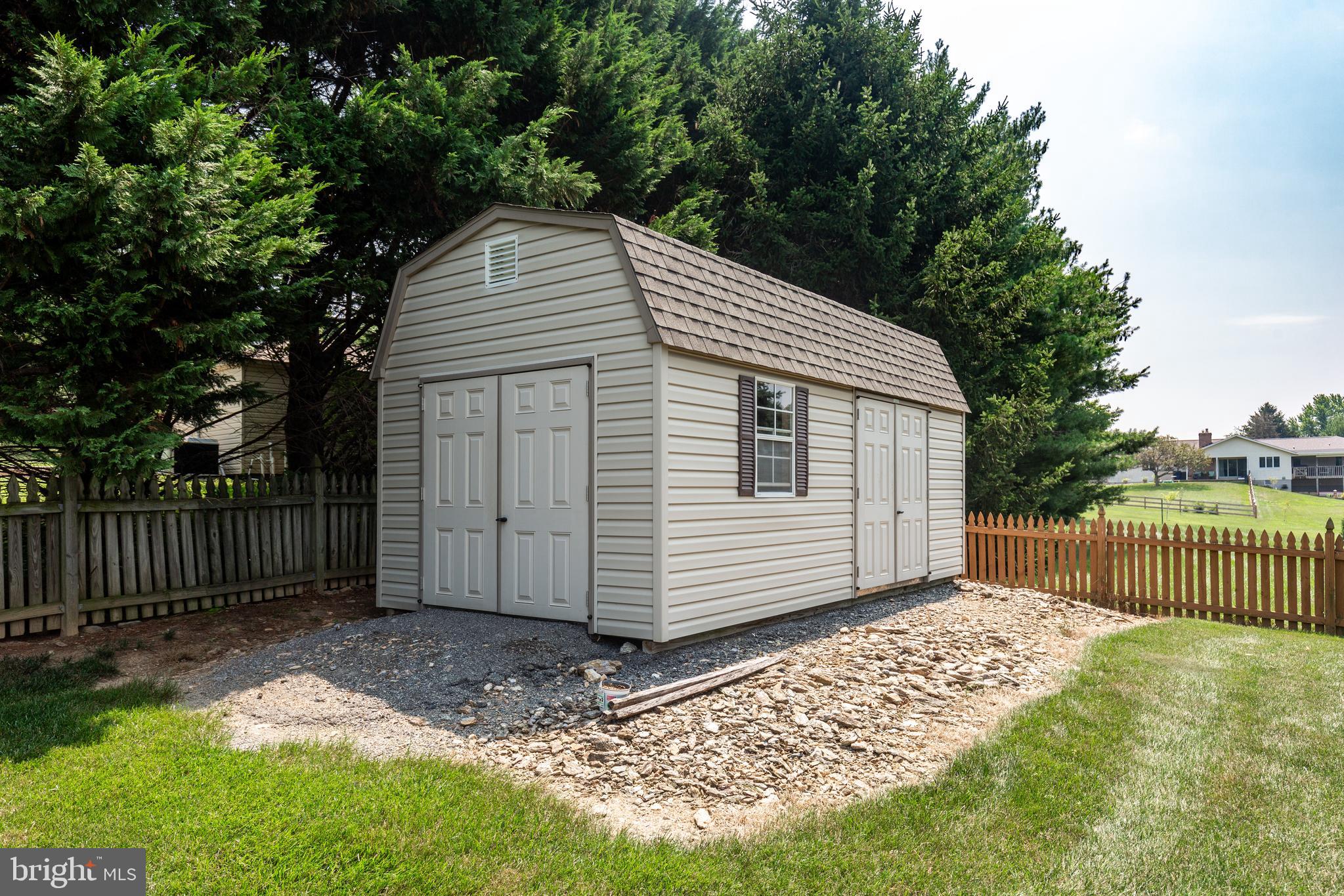 BER-HAR HEIGHTS - Residential