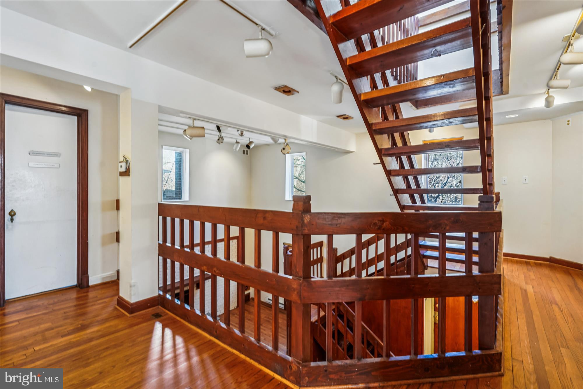 WHEATON OUT RES. (1) - Residential